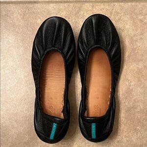 Authentic Tieks Iconic Leather Ballet Flats